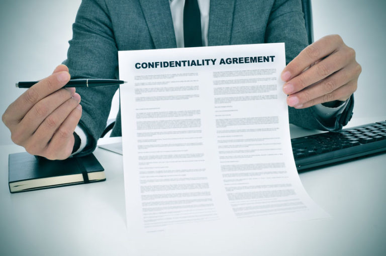 Why Confidentiality in the Workplace Is Vital