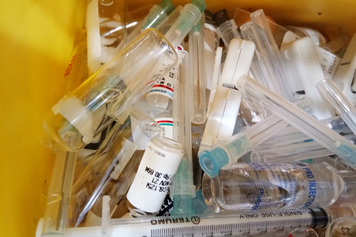 sharps waste collection | Clinical Waste | CDDL recycling
